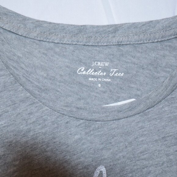 J Crew Collector Tee Size S Gray 100% Cotton Crab Graphic Short Sleeves NWT - Picture 11 of 12